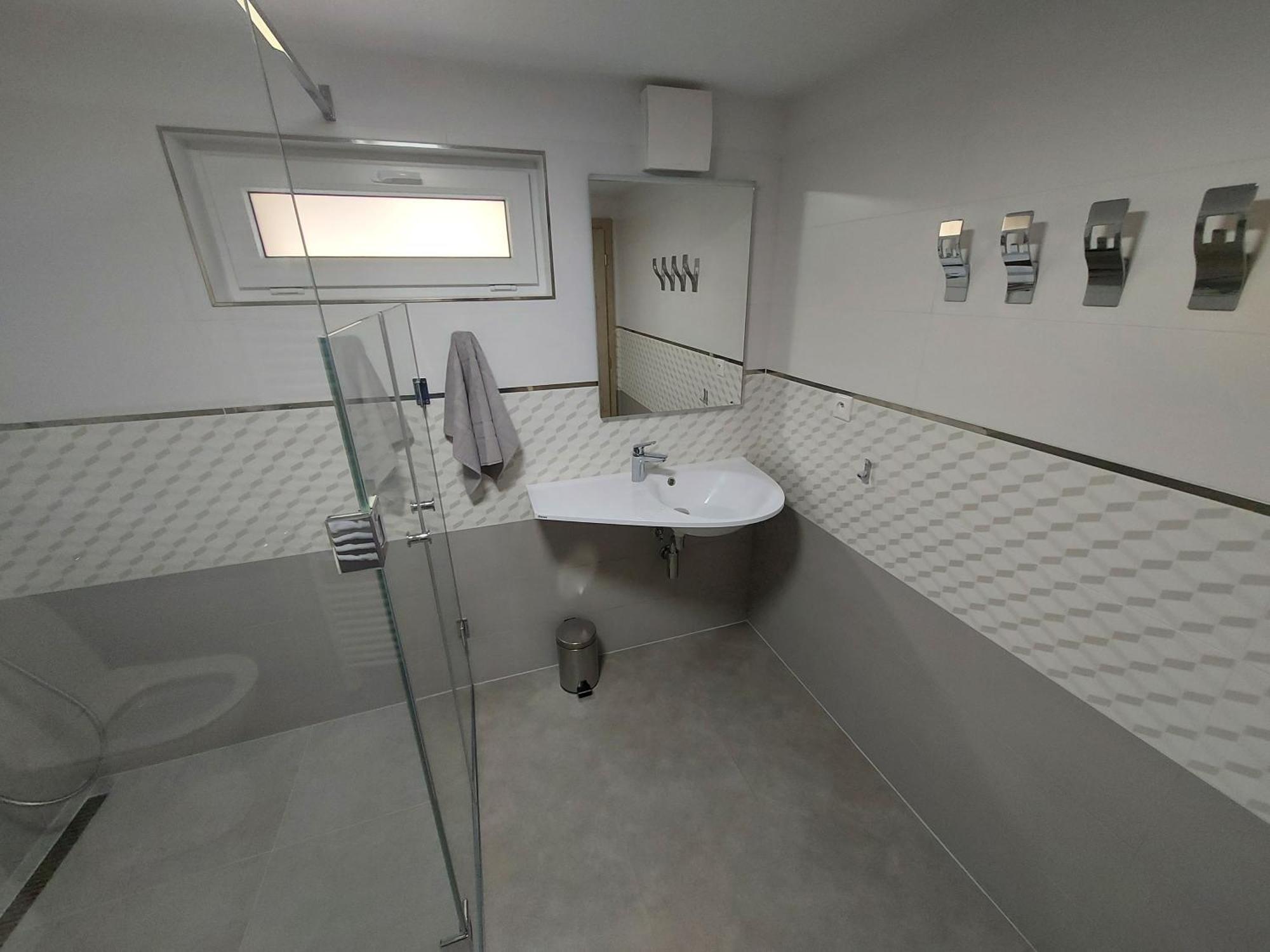 U Mna Doma Apartman Lucatő Kültér fotó