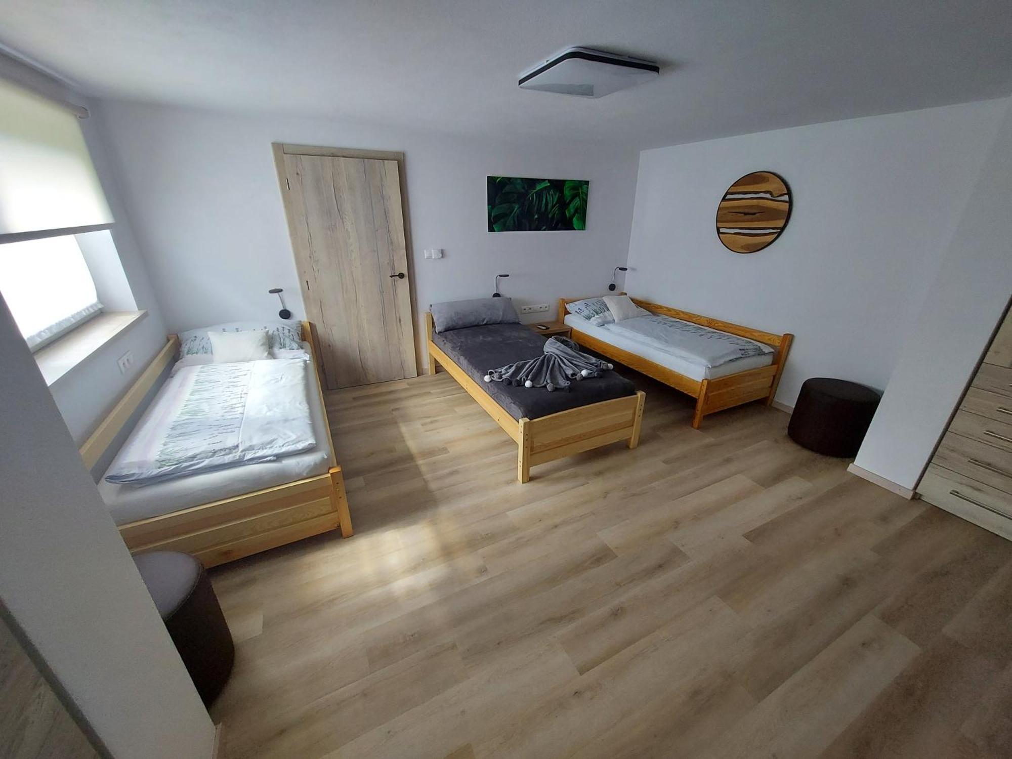 U Mna Doma Apartman Lucatő Kültér fotó